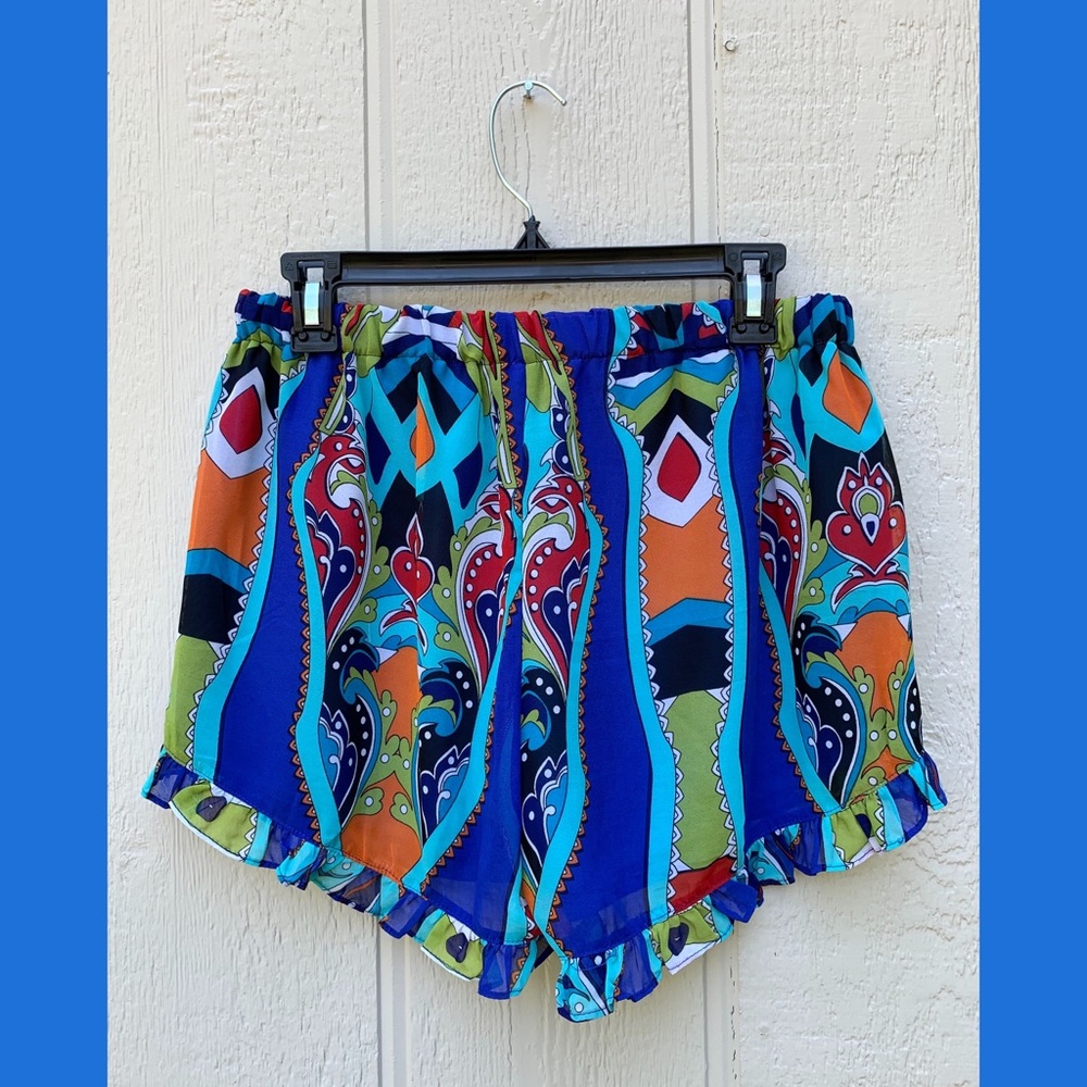Basically Me (S) Paisley Shorts